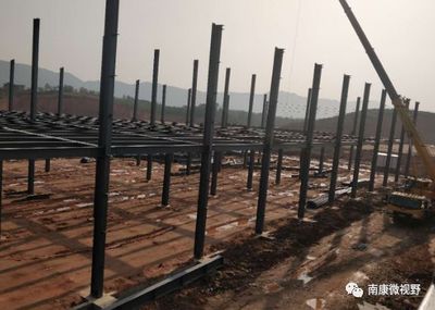 钢结构厂房施工现场图片 钢结构跳台施工 第2张 钢结构厂房施工现场图片 钢结构跳台施工 第2张