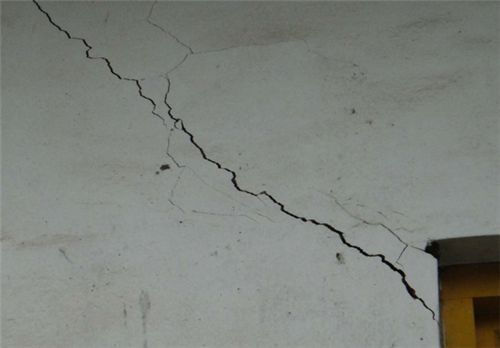 地基下沉房屋开裂加固方法 装饰家装施工 第4张 地基下沉房屋开裂加固方法 装饰家装施工 第4张