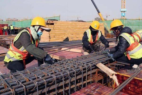 网架工资多少一天（吉工家招聘网架安装工300一天兼职招聘信息和薪资水平）