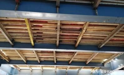 钢结构楼板现浇多少钱一平方(不同地区钢结构楼板造价对比) 钢结构玻璃栈道施工 第4张 钢结构楼板现浇多少钱一平方(不同地区钢结构楼板造价对比) 钢结构玻璃栈道施工 第4张