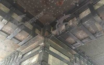柱包钢加固施工视频 钢结构门式钢架施工 第2张