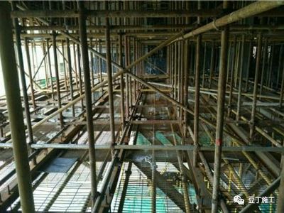 钢结构预埋板安装图片（关于钢结构预埋板安装的具体图片） 结构污水处理池设计 第5张