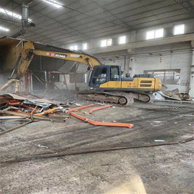 钢结构厂房拆除 专业拆除公司（钢结构厂房拆除公司资质认证查询厂房回收价值评估） 结构地下室设计 第1张