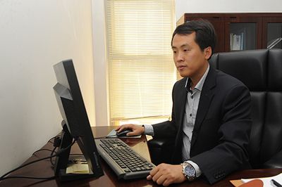 北京宏鑫集团(北京宏鑫集团可能指的是以下几家公司) 钢结构蹦极设计 第3张 北京宏鑫集团(北京宏鑫集团可能指的是以下几家公司) 钢结构蹦极设计 第3张