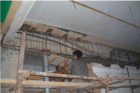 砖混结构的承重墙能拆一半吗（承重墙不能拆一半） 钢结构跳台设计 第1张