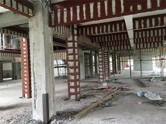 包钢加固施工工法规范（包钢加固施工安全措施） 装饰工装设计 第2张