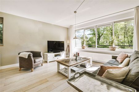 北京砖混结构每平米造价多少钱(北京地区的砖混结构每平米造价因素多种因素而异) 钢结构玻璃栈道设计 第2张 北京砖混结构每平米造价多少钱(北京地区的砖混结构每平米造价因素多种因素而异) 钢结构玻璃栈道设计 第2张