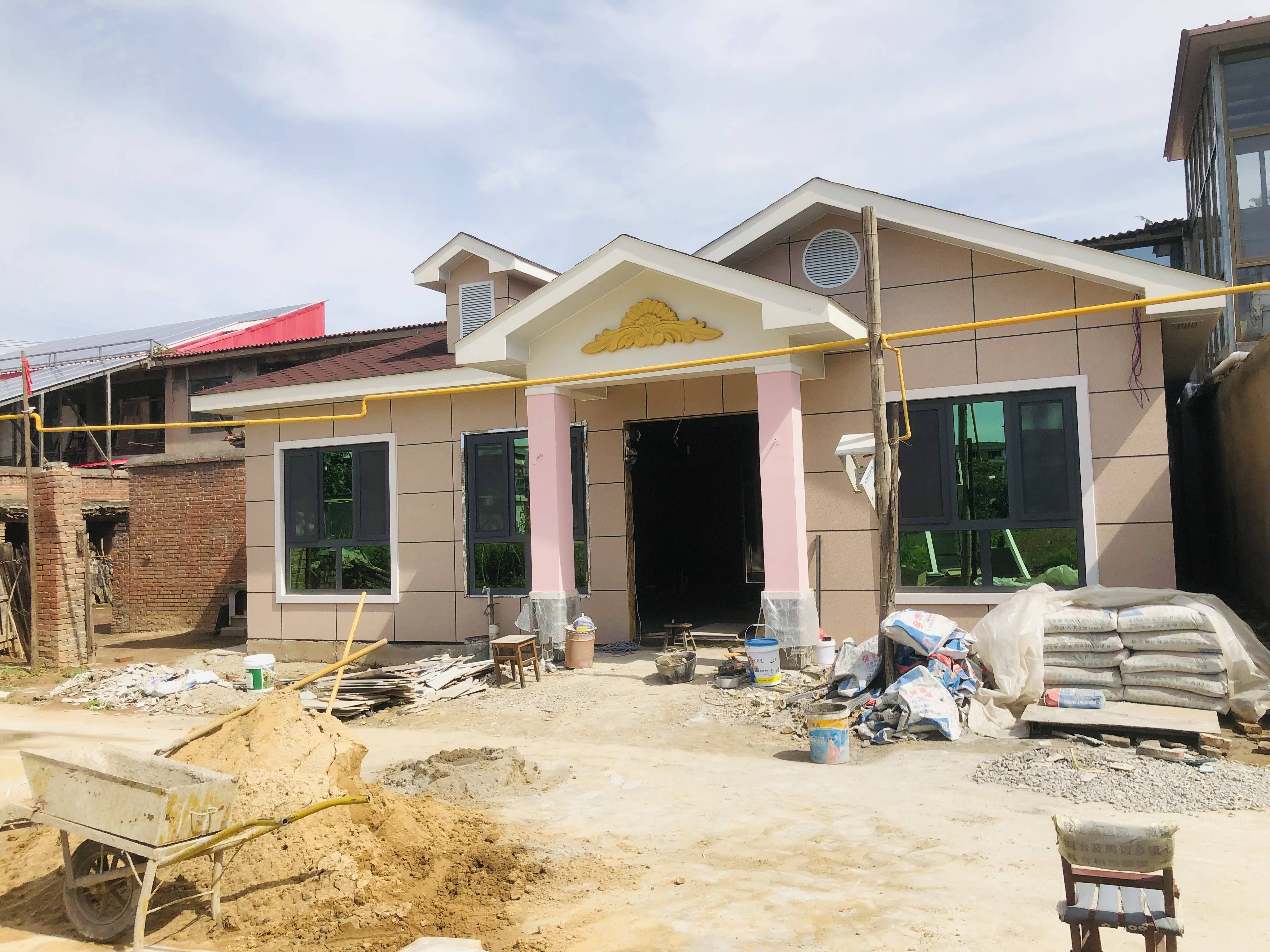 钢结构房屋建民房(钢结构住宅造价) 全国钢结构厂 第1张 钢结构房屋建民房(钢结构住宅造价) 全国钢结构厂 第1张