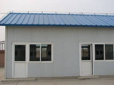 彩钢房钢结构搭建价格（不同地区彩钢房价格差异原因）
