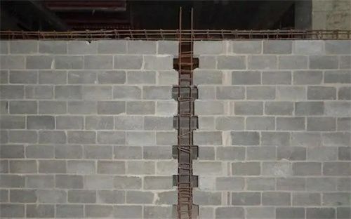 砖混结构墙体拉结筋设置规范(砖混结构墙体拉结筋设置的主要规范) 建筑方案施工 第3张 砖混结构墙体拉结筋设置规范(砖混结构墙体拉结筋设置的主要规范) 建筑方案施工 第3张