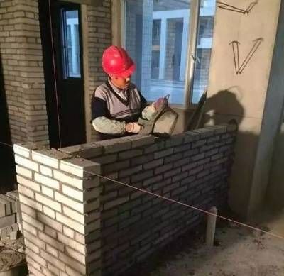 砌墙工资多少一平方(普通红砖墙的砌筑价格通常在每平方米150元人民币之间) 结构工业钢结构施工 第4张 砌墙工资多少一平方(普通红砖墙的砌筑价格通常在每平方米150元人民币之间) 结构工业钢结构施工 第4张