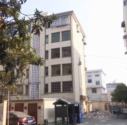 承重墙改造加固费用谁承担（丰台区承重墙改造加固费用的责任承担并不是固定不变）