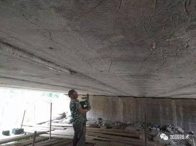 梁粘钢加固施工照片(梁粘钢加固施工安全措施混凝土梁抗震性能提升方法) 钢结构钢结构螺旋楼梯施工 第4张 梁粘钢加固施工照片(梁粘钢加固施工安全措施混凝土梁抗震性能提升方法) 钢结构钢结构螺旋楼梯施工 第4张