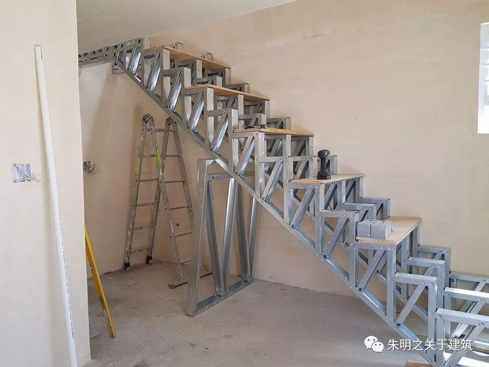 别墅钢结构楼梯施工图(别墅钢结构楼梯施工图怎么看) 钢结构网架施工 第4张 别墅钢结构楼梯施工图(别墅钢结构楼梯施工图怎么看) 钢结构网架施工 第4张
