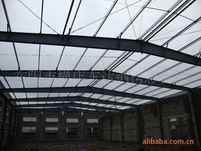 钢结构房屋屋顶用什么材料 钢结构玻璃栈道设计 第1张