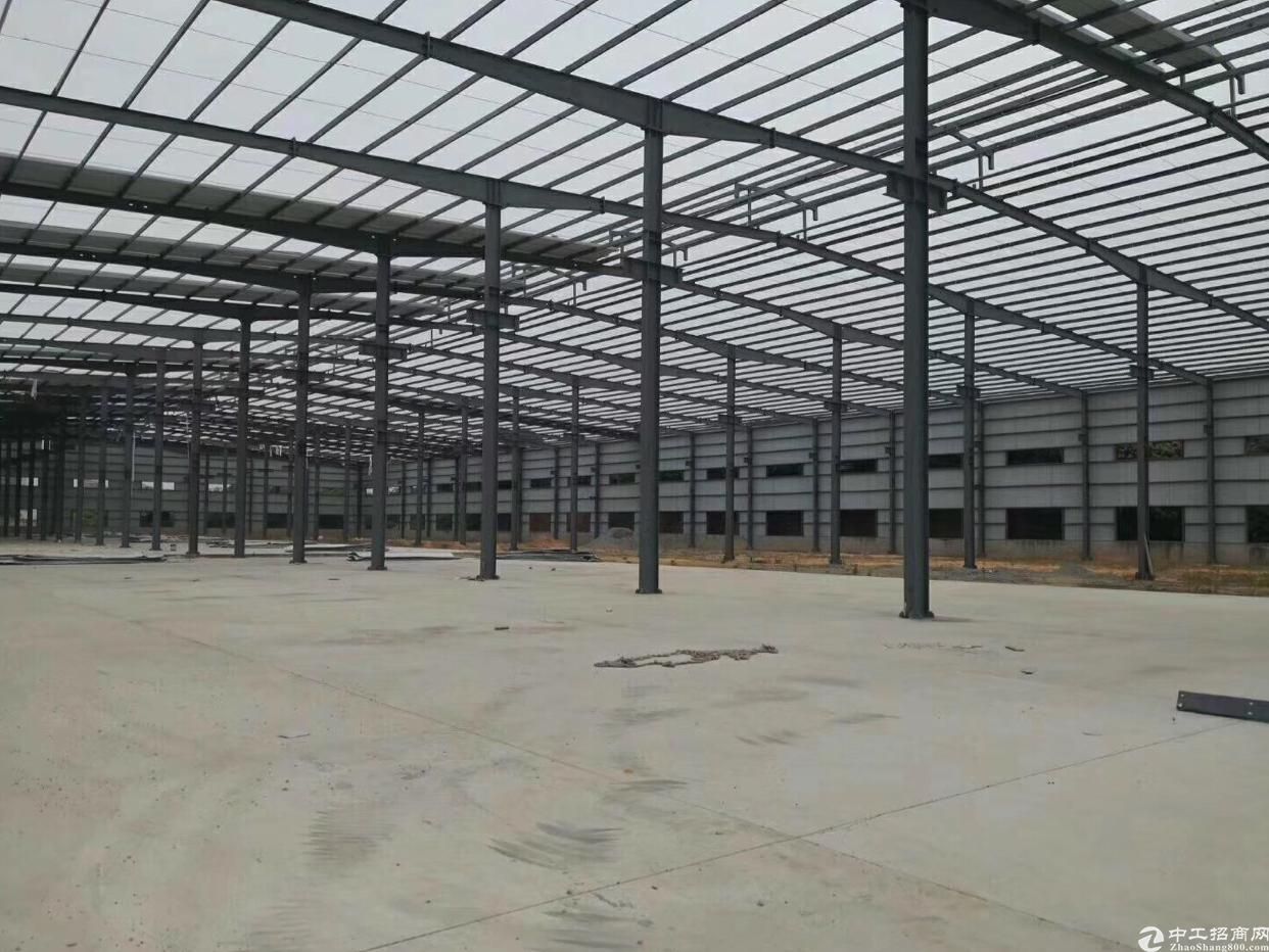 钢结构厂房一般多少钱一平方米 建筑方案设计 第4张