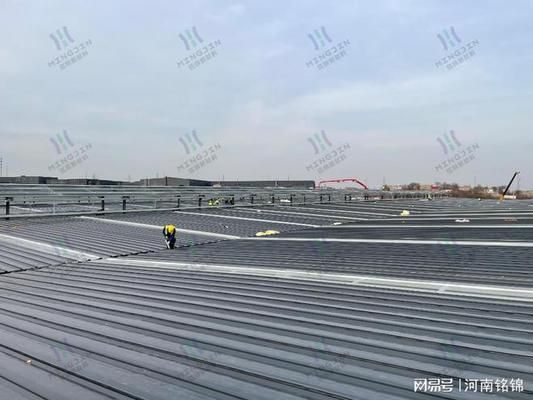 钢结构屋顶盖瓦造型图(钢结构屋顶的盖瓦造型图涉及到多种不同材料和设计风格) 结构桥梁钢结构施工 第3张 钢结构屋顶盖瓦造型图(钢结构屋顶的盖瓦造型图涉及到多种不同材料和设计风格) 结构桥梁钢结构施工 第3张
