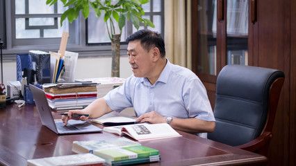 钢结构楼板配筋示意图（钢结构楼板配筋案例分析） 装饰工装施工 第5张