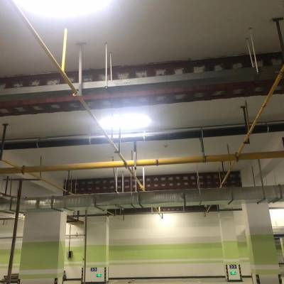 清远房屋加固公司 钢结构玻璃栈道施工 第4张