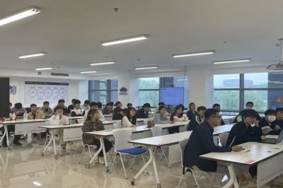 丰台架构师培训(如何学习java架构师) 钢结构钢结构螺旋楼梯施工 第2张 丰台架构师培训(如何学习java架构师) 钢结构钢结构螺旋楼梯施工 第2张