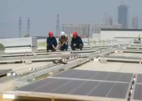光伏屋顶加固每平米价格 钢结构钢结构停车场设计 第1张