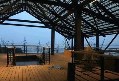 钢结构景观平台价格(钢结构景观平台价格及其影响因素影响因素影响因素) 结构机械钢结构设计 第3张 钢结构景观平台价格(钢结构景观平台价格及其影响因素影响因素影响因素) 结构机械钢结构设计 第3张