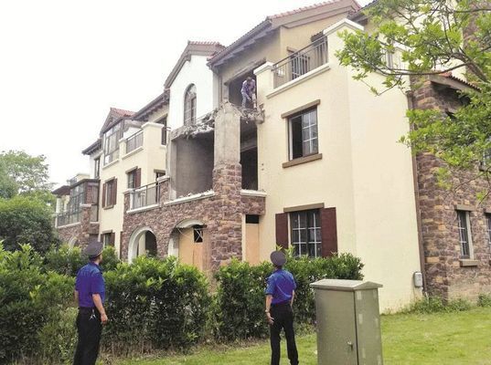 别墅改造扩建算不算违建行为 钢结构网架设计 第2张