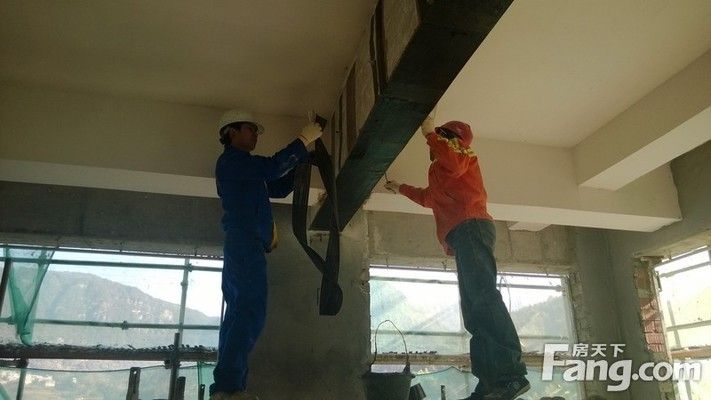 承重墙改梁加固是什么 钢结构玻璃栈道施工 第1张 承重墙改梁加固是什么 钢结构玻璃栈道施工 第1张