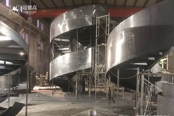 钢结构楼梯牢固吗(钢结构楼梯安装流程) 结构桥梁钢结构施工 第4张 钢结构楼梯牢固吗(钢结构楼梯安装流程) 结构桥梁钢结构施工 第4张