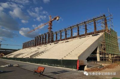 看台钢结构(钢结构看台的施工难点) 结构桥梁钢结构施工 第5张 看台钢结构(钢结构看台的施工难点) 结构桥梁钢结构施工 第5张
