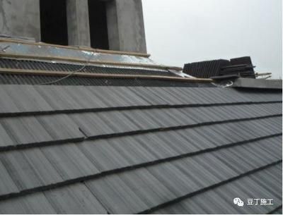 屋面瓦翻新施工工艺(屋面瓦翻新施工安全措施) 钢结构网架施工 第5张 屋面瓦翻新施工工艺(屋面瓦翻新施工安全措施) 钢结构网架施工 第5张