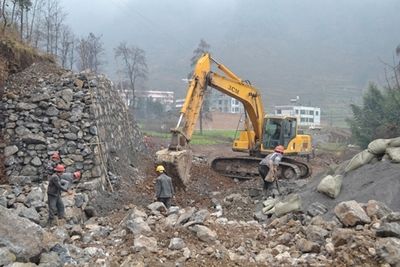 坤加建设工程(“坤加建设工程”涉及两家不同的公司) 钢结构钢结构停车场施工 第5张 坤加建设工程(“坤加建设工程”涉及两家不同的公司) 钢结构钢结构停车场施工 第5张