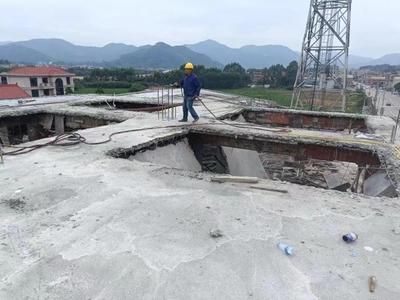 楼板拆除切割视频（关于楼板拆除切割的视频） 钢结构钢结构螺旋楼梯施工 第4张