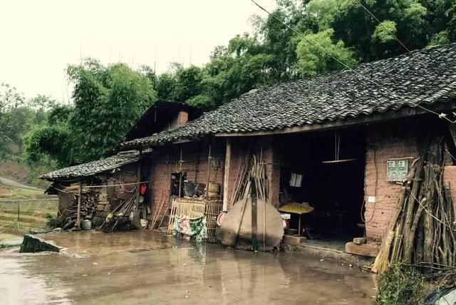 老砖瓦房加固(老砖瓦房加固后的维护要点) 结构电力行业施工 第4张 老砖瓦房加固(老砖瓦房加固后的维护要点) 结构电力行业施工 第4张
