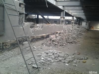 砖混结构砸墙加固图片视频（砖混结构加固案例分析） 装饰工装施工 第1张
