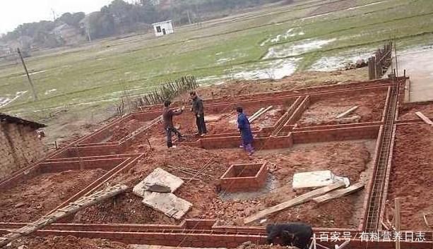 圆的图纸标注（圆的图纸上的直径是如何标注的？）