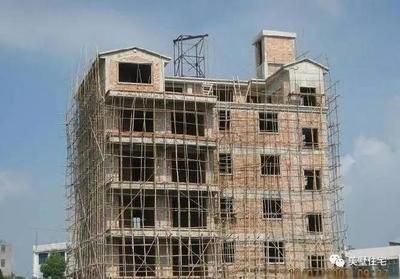 砖混结构的房子多少钱一平米的造价 钢结构玻璃栈道设计 第4张 砖混结构的房子多少钱一平米的造价 钢结构玻璃栈道设计 第4张