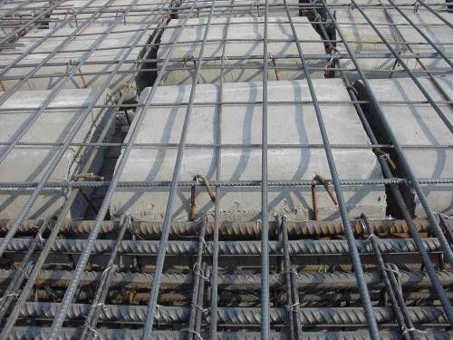 空心楼板的作用有哪些呢(空心楼板在现代建筑中具有多重作用) 结构砌体设计 第1张 空心楼板的作用有哪些呢(空心楼板在现代建筑中具有多重作用) 结构砌体设计 第1张