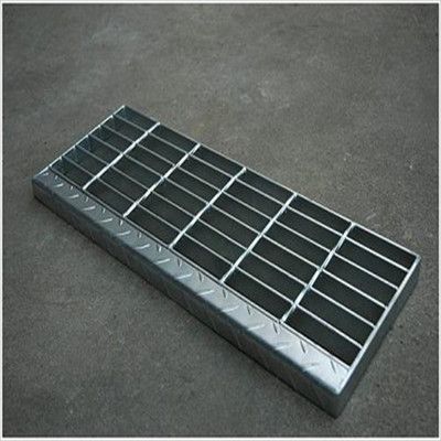 钢结构楼梯踏步板价格(钢结构楼梯踏步板价格受多种因素影响) 装饰工装施工 第4张 钢结构楼梯踏步板价格(钢结构楼梯踏步板价格受多种因素影响) 装饰工装施工 第4张