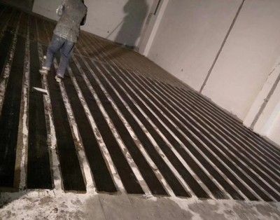楼板碳纤维加固的施工方法（楼板碳纤维加固施工中的常见问题） 钢结构蹦极施工 第1张