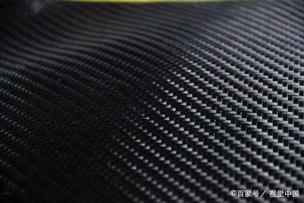 建筑加固的碳纤维加固方法（碳纤维加固与传统方法比较碳纤维加固技术的应用案例） 钢结构钢结构停车场施工 第2张