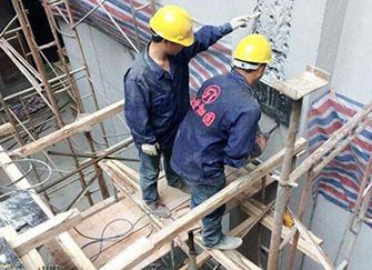 楼房倾斜纠偏加固方法(楼房倾斜纠偏加固) 结构机械钢结构施工 第2张 楼房倾斜纠偏加固方法(楼房倾斜纠偏加固) 结构机械钢结构施工 第2张