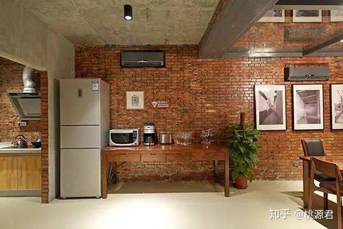 北京红砖房(北京城郊兵工厂遗址中的红砖美术馆建筑设计赏析) 钢结构网架施工 第1张 北京红砖房(北京城郊兵工厂遗址中的红砖美术馆建筑设计赏析) 钢结构网架施工 第1张