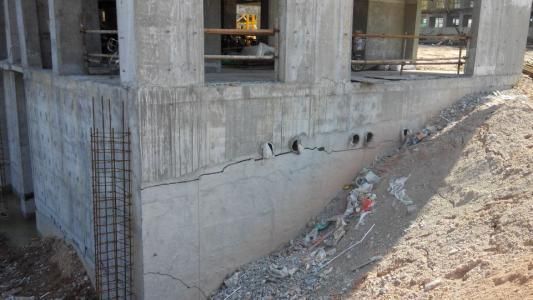 楼房地基下沉正常吗(楼房地基下沉在一定条件下是正常的但过大的沉降可能带来安全隐患) 北京网架设计 第5张 楼房地基下沉正常吗(楼房地基下沉在一定条件下是正常的但过大的沉降可能带来安全隐患) 北京网架设计 第5张