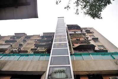 昌平老楼加装电梯招标公告（昌平区医院2024年门急诊楼电梯加装技术规范） 钢结构玻璃栈道施工 第4张