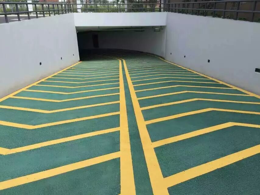 钢架停车场坡道图片（钢架停车场坡道施工图片） 结构工业钢结构施工 第4张