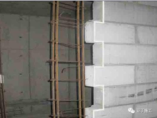 砌体墙上的钢筋叫什么(砌体墙钢筋的作用原理) 建筑方案施工 第3张 砌体墙上的钢筋叫什么(砌体墙钢筋的作用原理) 建筑方案施工 第3张