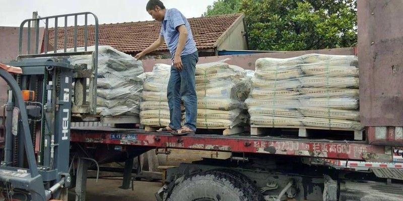不发火混凝土配合比（不发火混凝土养护技术要点） 钢结构跳台施工 第4张