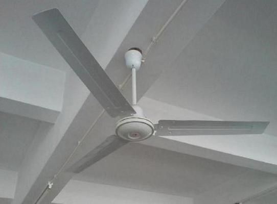 空心板怎样安装吊扇（在空心板上安装吊扇需要注意什么） 建筑消防设计 第3张