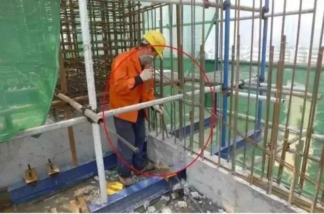 屋面板施工缝如何处理 结构工业装备施工 第1张 屋面板施工缝如何处理 结构工业装备施工 第1张